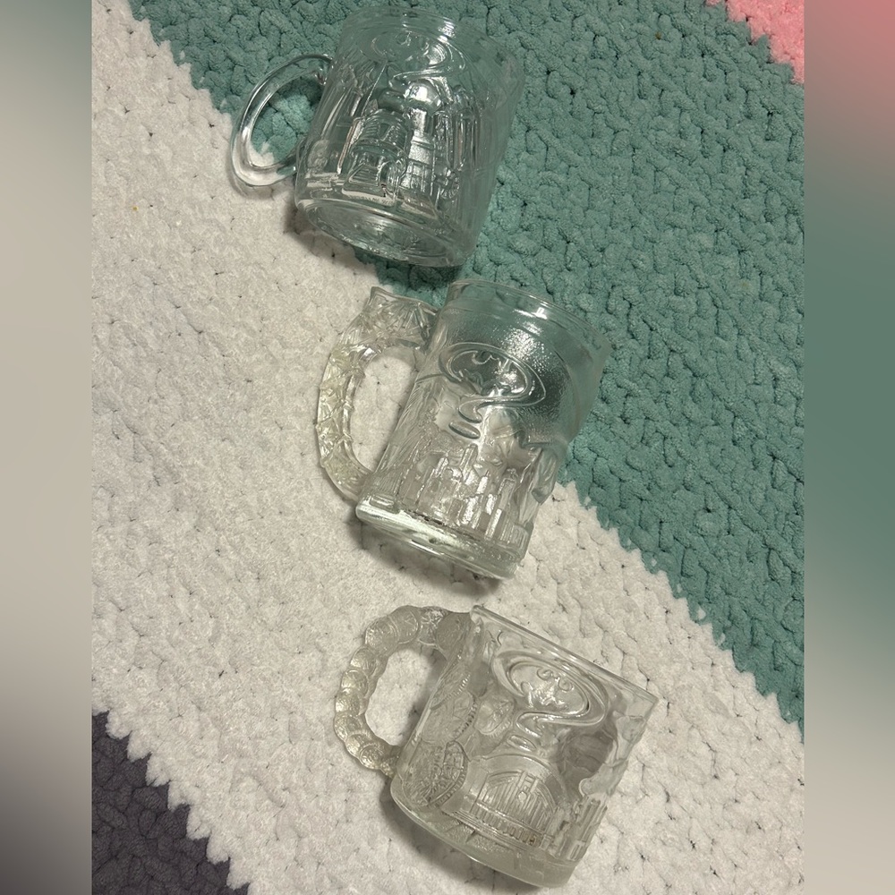 McDonald’s 1995 collectable Batman Forever glass mugs